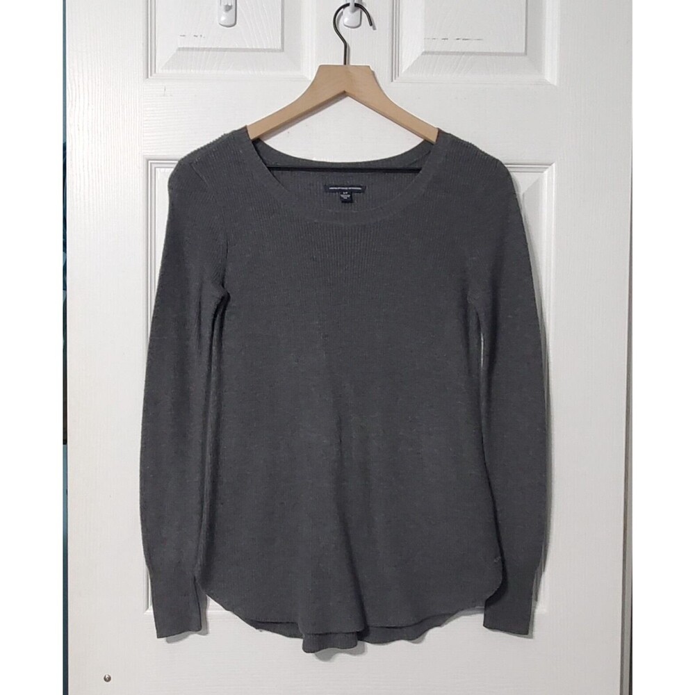 American Eagle Women's Lightweight Sweater Small Comfy Gray Long Sleeve